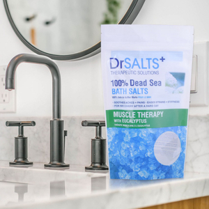 Fermeture &eacute;clair sup&eacute;rieure refermable en gros 100g, sachets recyclables de sel de bain debout